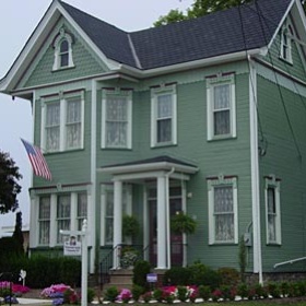 The Victorian Lady of Academy Hill Tea Parlor