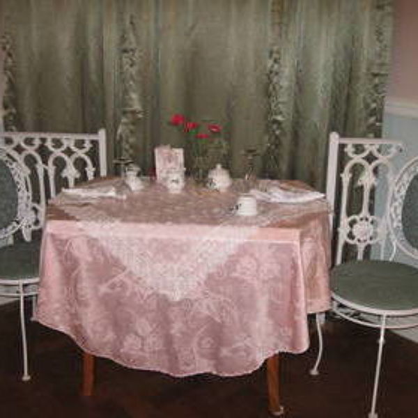 The Dusty Rose Tea Room