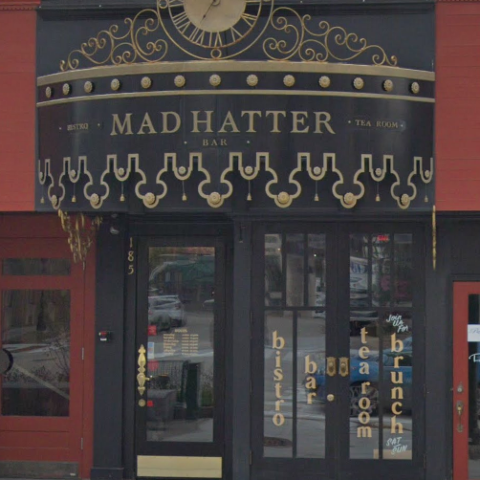 MAD HATTER Bistro